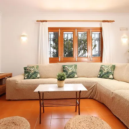 Villa Msv Talina, Coqueta Finca Con Piscina Y Cerca De